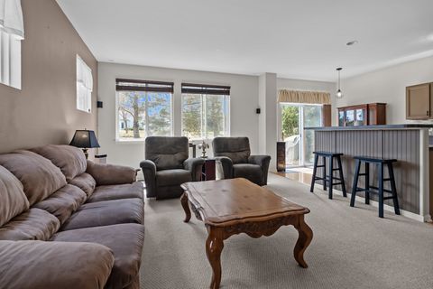 Tiny photo for 362 N Keswick Circle, Round Lake, IL 60073 (MLS # 12606222)