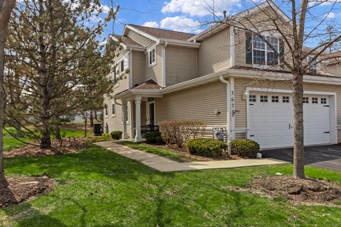 Tiny photo for 362 N Keswick Circle, Round Lake, IL 60073 (MLS # 12606222)
