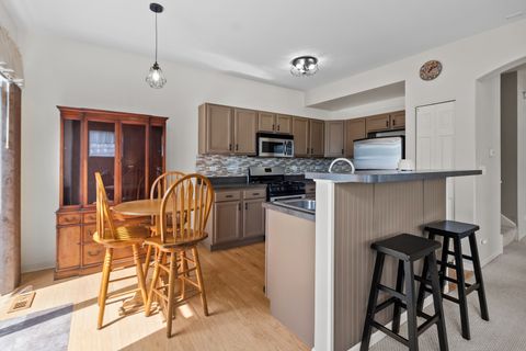 Tiny photo for 362 N Keswick Circle, Round Lake, IL 60073 (MLS # 12606222)