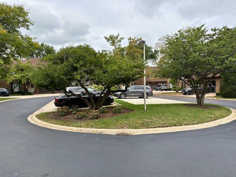 Tiny photo for 44 Queens Court #44, Westchester, IL 60154 (MLS # 12765622)