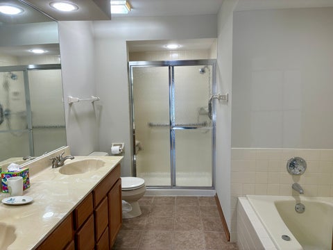 Tiny photo for 44 Queens Court #44, Westchester, IL 60154 (MLS # 12765622)
