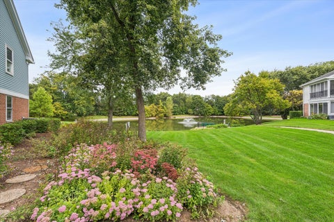 Tiny photo for 818 Butternut Lane #A, Mount Prospect, IL 60056 (MLS # 12785336)
