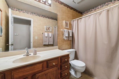 Tiny photo for 818 Butternut Lane #A, Mount Prospect, IL 60056 (MLS # 12785336)