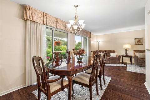 Tiny photo for 818 Butternut Lane #A, Mount Prospect, IL 60056 (MLS # 12785336)