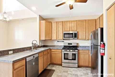 Tiny photo for 327 S Litchfield Drive #327, Round Lake, IL 60073 (MLS # 12534522)