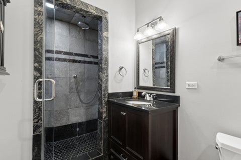 Tiny photo for 1646 W Warren Boulevard #1, Chicago, IL 60612 (MLS # 12745970)