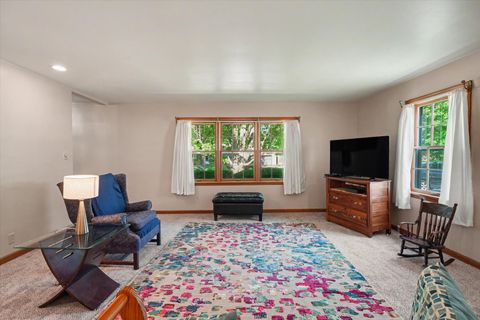 Tiny photo for 1910 Augusta Drive, Champaign, IL 61821 (MLS # 12652962)