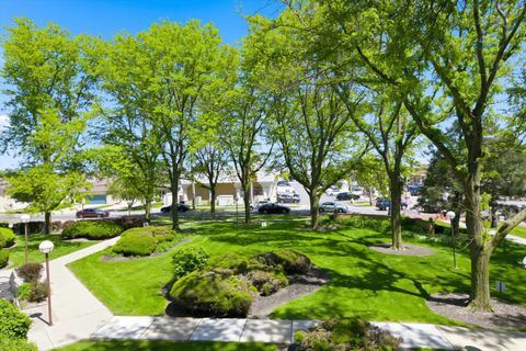 Tiny photo for 7420 W LAWRENCE Avenue #202, Harwood Heights, IL 60706 (MLS # 12655000)