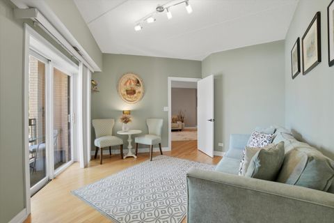 Tiny photo for 7420 W LAWRENCE Avenue #202, Harwood Heights, IL 60706 (MLS # 12655000)