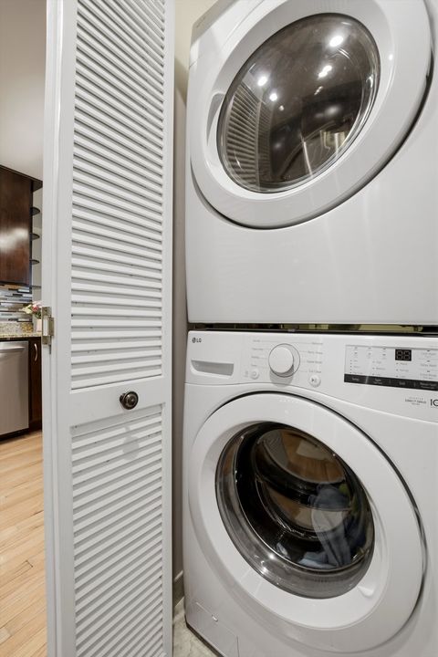Tiny photo for 7420 W LAWRENCE Avenue #202, Harwood Heights, IL 60706 (MLS # 12655000)