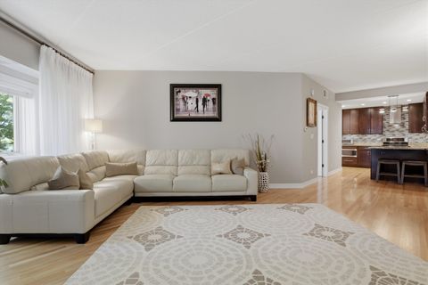 Tiny photo for 7420 W LAWRENCE Avenue #202, Harwood Heights, IL 60706 (MLS # 12655000)