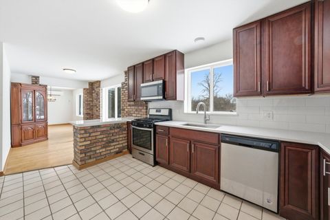 Tiny photo for 21122 S Hillside Road, Frankfort, IL 60423 (MLS # 12563940)