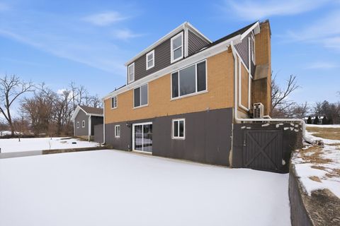 Tiny photo for 21122 S Hillside Road, Frankfort, IL 60423 (MLS # 12563940)
