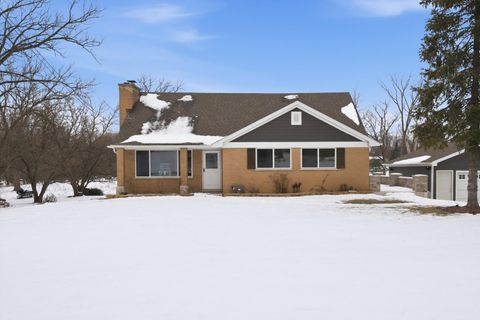 Photo of 21122 S Hillside Road, Frankfort, IL 60423 (MLS # 12563940)