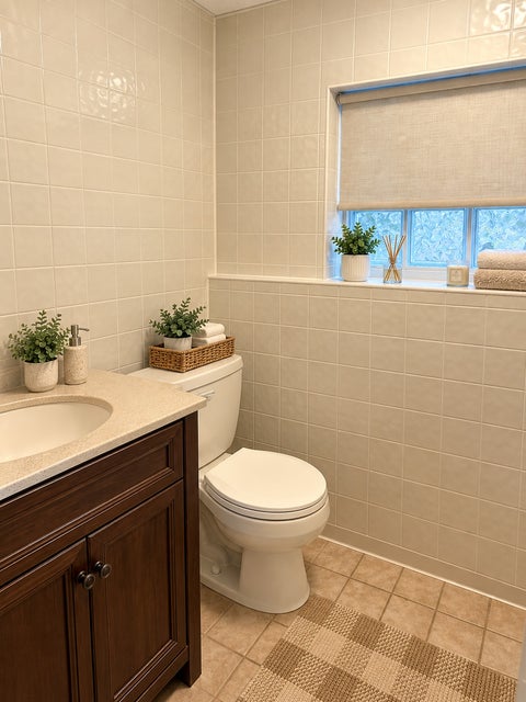 Tiny photo for 5720 N Manton Avenue, Chicago, IL 60646 (MLS # 12752583)