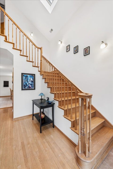 Tiny photo for 5858 N Luna Avenue, Chicago, IL 60646 (MLS # 12673703)