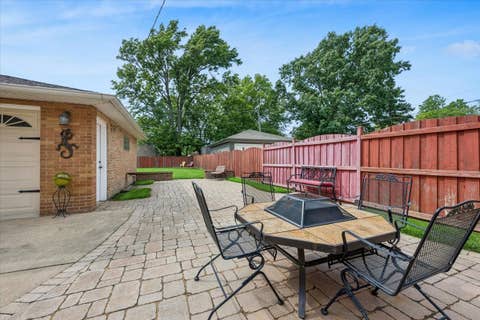 Tiny photo for 5858 N Luna Avenue, Chicago, IL 60646 (MLS # 12673703)
