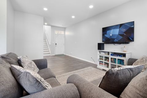 Tiny photo for 433 Acushnet Street, Elgin, IL 60124 (MLS # 12445400)