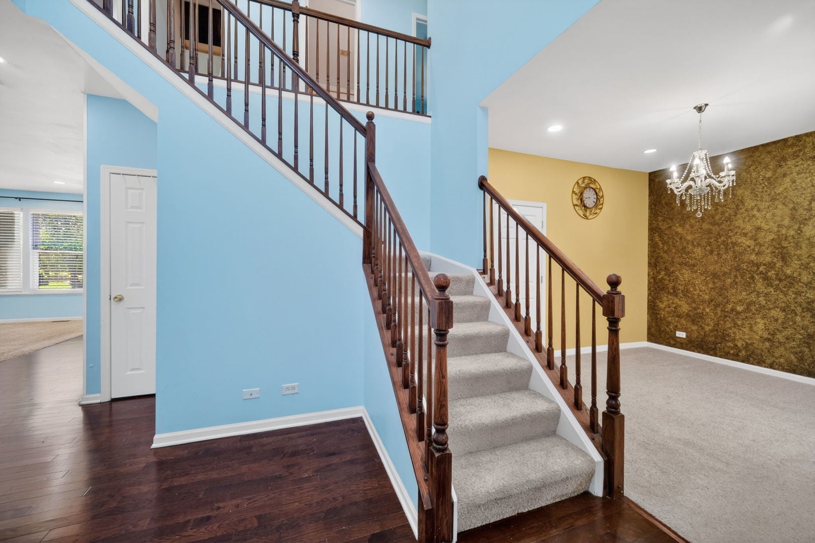 2743 ROURKE Drive