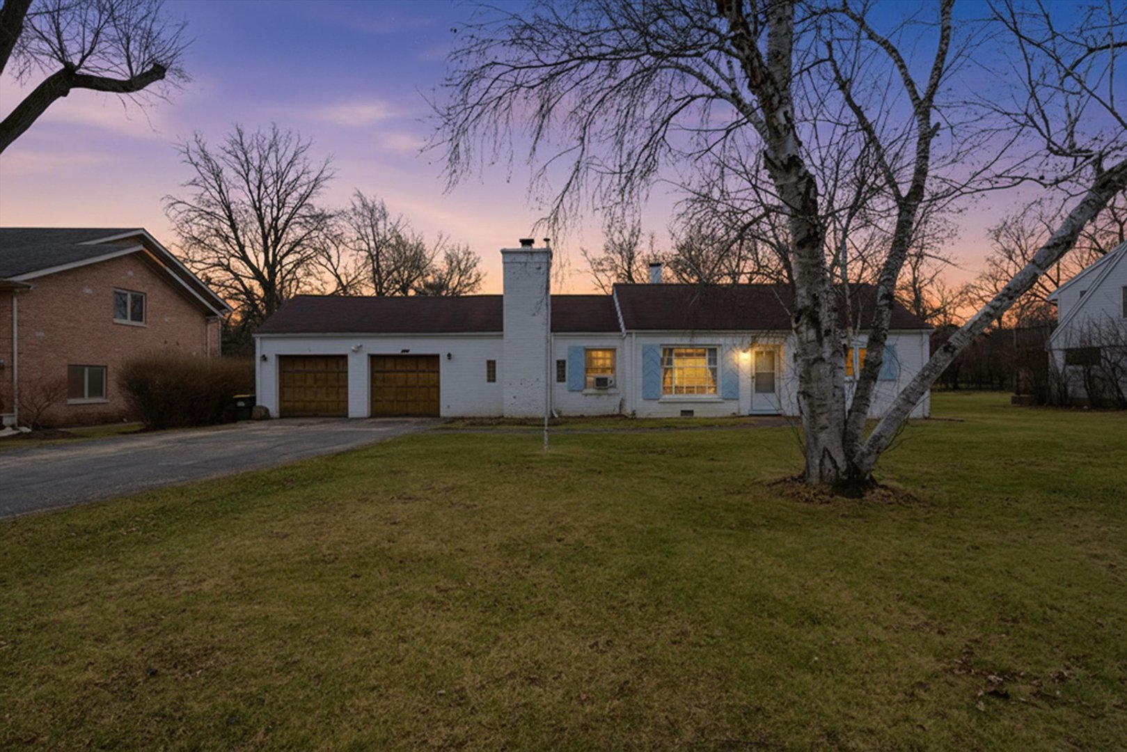 13 W Kenilworth Avenue