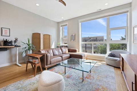 Tiny photo for 1810 S Racine Avenue #3, Chicago, IL 60608 (MLS # 12678711)