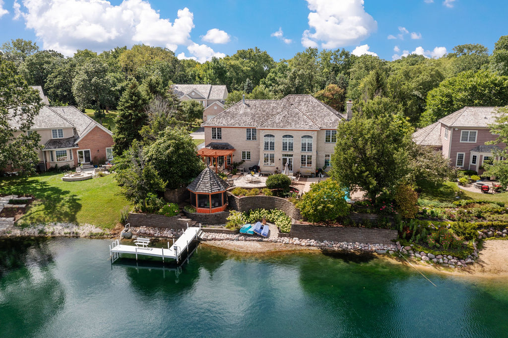 28951 Forest Lake Lane