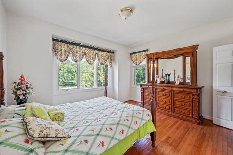 Tiny photo for 28951 Forest Lake Lane, Libertyville, IL 60048 (MLS # 12484393)