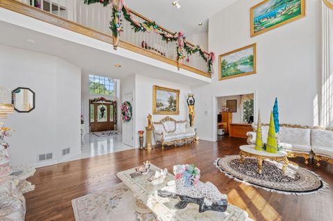 Tiny photo for 28951 Forest Lake Lane, Libertyville, IL 60048 (MLS # 12484393)