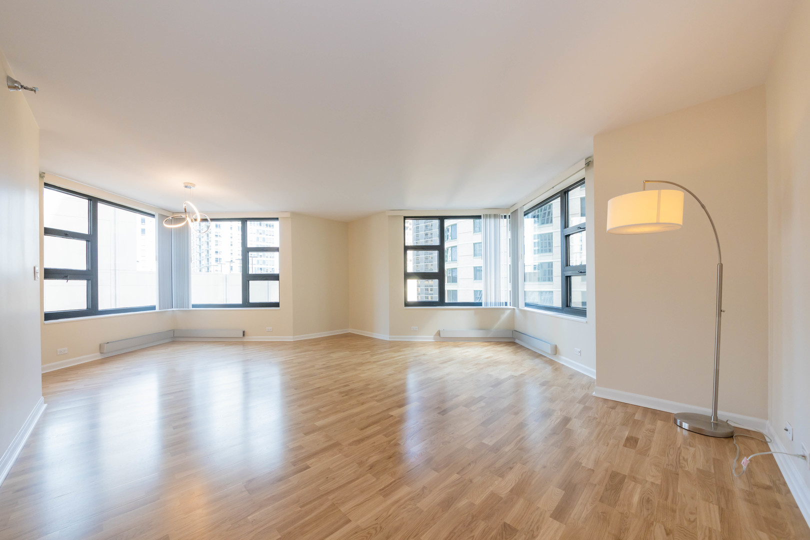 401 E Ontario Street 1310
