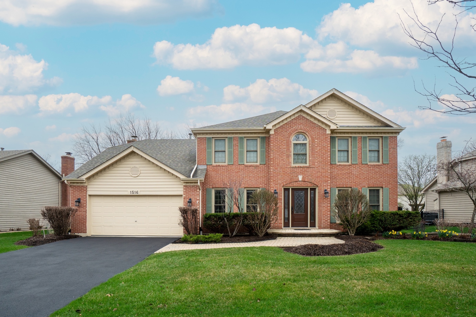 1516 Grommon Road, Naperville, IL 60564 — MLS #12608167 — Main listing photo