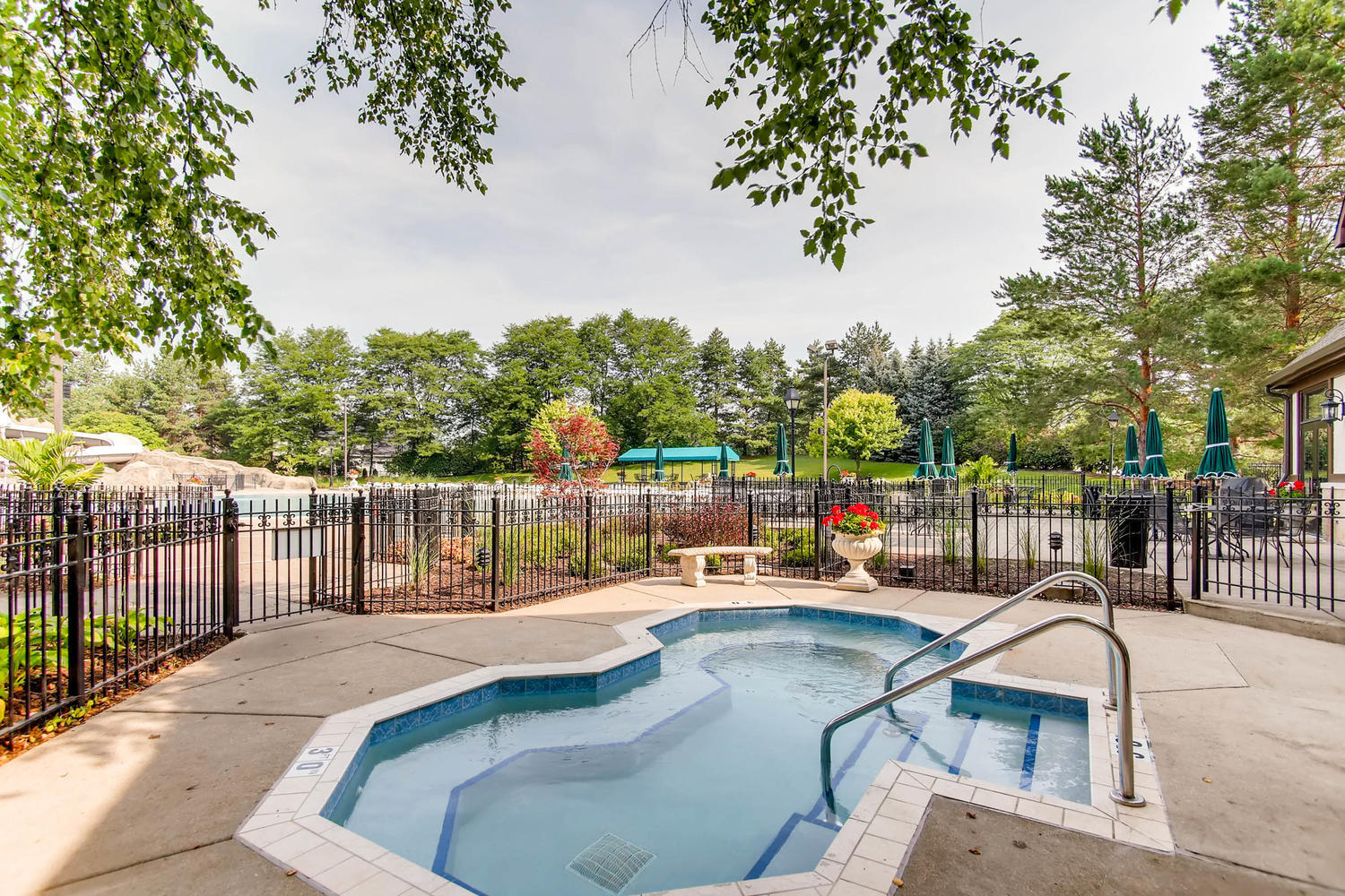 1516 Grommon Road, Naperville, IL 60564 — MLS #12608167 — photo 6 of 20