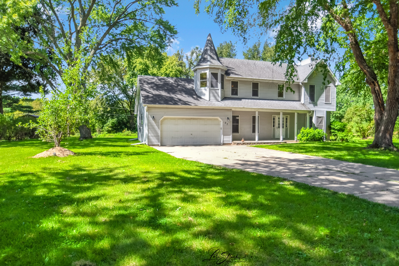 37 N West Drive