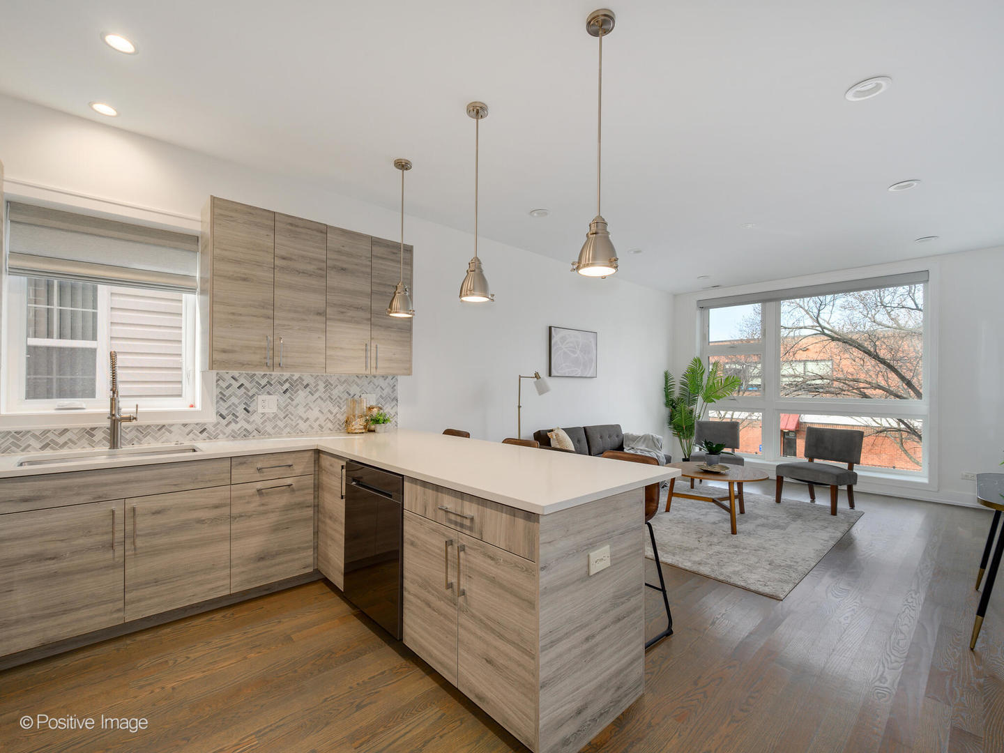 1907 S Allport Street 2