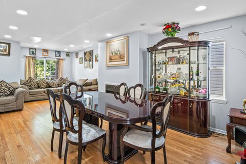 Tiny photo for 4049 W Crystal Street, Chicago, IL 60651 (MLS # 12475636)