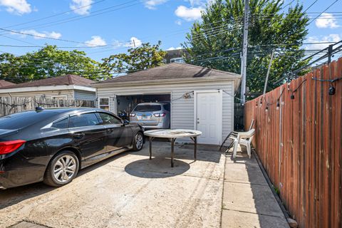 Tiny photo for 4049 W Crystal Street, Chicago, IL 60651 (MLS # 12475636)
