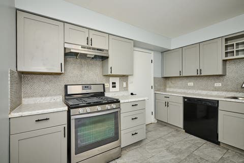 Tiny photo for 1320A Lore Lane #101, Lombard, IL 60148 (MLS # 12574422)