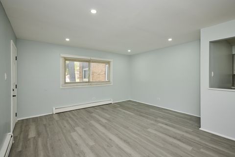 Tiny photo for 1320A Lore Lane #101, Lombard, IL 60148 (MLS # 12574422)