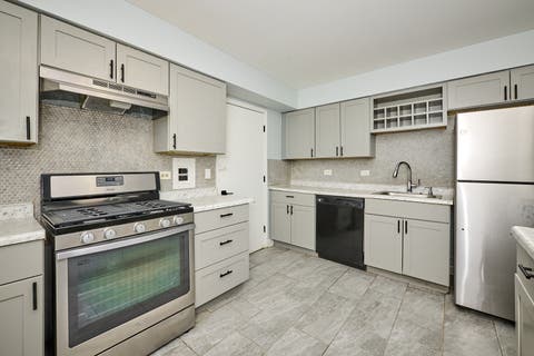 Tiny photo for 1320A Lore Lane #101, Lombard, IL 60148 (MLS # 12574422)