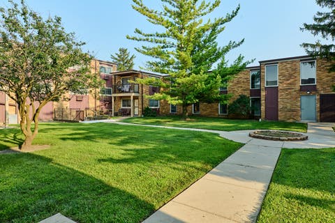 Tiny photo for 1320A Lore Lane #101, Lombard, IL 60148 (MLS # 12574422)