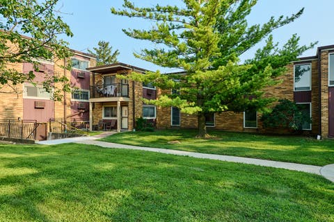 Tiny photo for 1320A Lore Lane #101, Lombard, IL 60148 (MLS # 12574422)