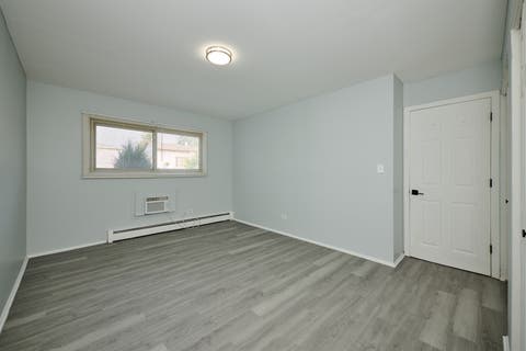 Tiny photo for 1320A Lore Lane #101, Lombard, IL 60148 (MLS # 12574422)