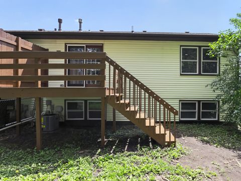 Tiny photo for 642 Swan Drive, Grayslake, IL 60030 (MLS # 12690392)