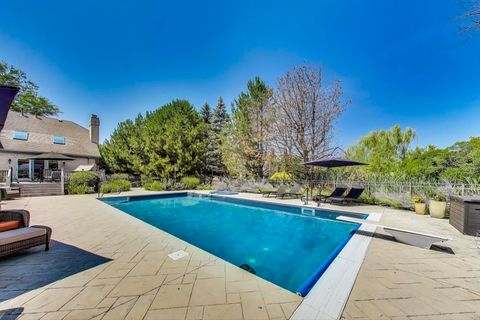 Tiny photo for 6 Steeplechase Drive, Hawthorn Woods, IL 60047 (MLS # 12478648)