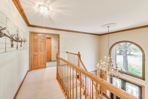 Tiny photo for 6 Steeplechase Drive, Hawthorn Woods, IL 60047 (MLS # 12478648)