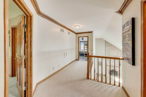 Tiny photo for 6 Steeplechase Drive, Hawthorn Woods, IL 60047 (MLS # 12478648)