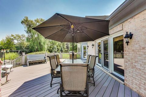 Tiny photo for 6 Steeplechase Drive, Hawthorn Woods, IL 60047 (MLS # 12478648)