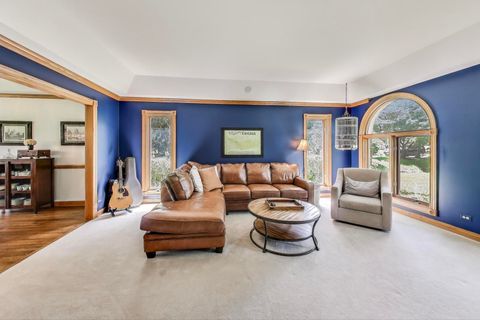 Tiny photo for 6 Steeplechase Drive, Hawthorn Woods, IL 60047 (MLS # 12478648)