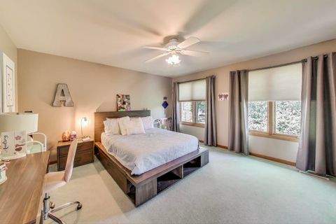 Tiny photo for 6 Steeplechase Drive, Hawthorn Woods, IL 60047 (MLS # 12478648)