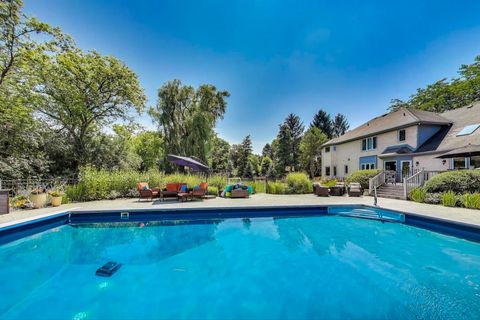 Tiny photo for 6 Steeplechase Drive, Hawthorn Woods, IL 60047 (MLS # 12478648)