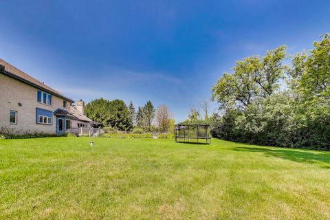 Tiny photo for 6 Steeplechase Drive, Hawthorn Woods, IL 60047 (MLS # 12478648)